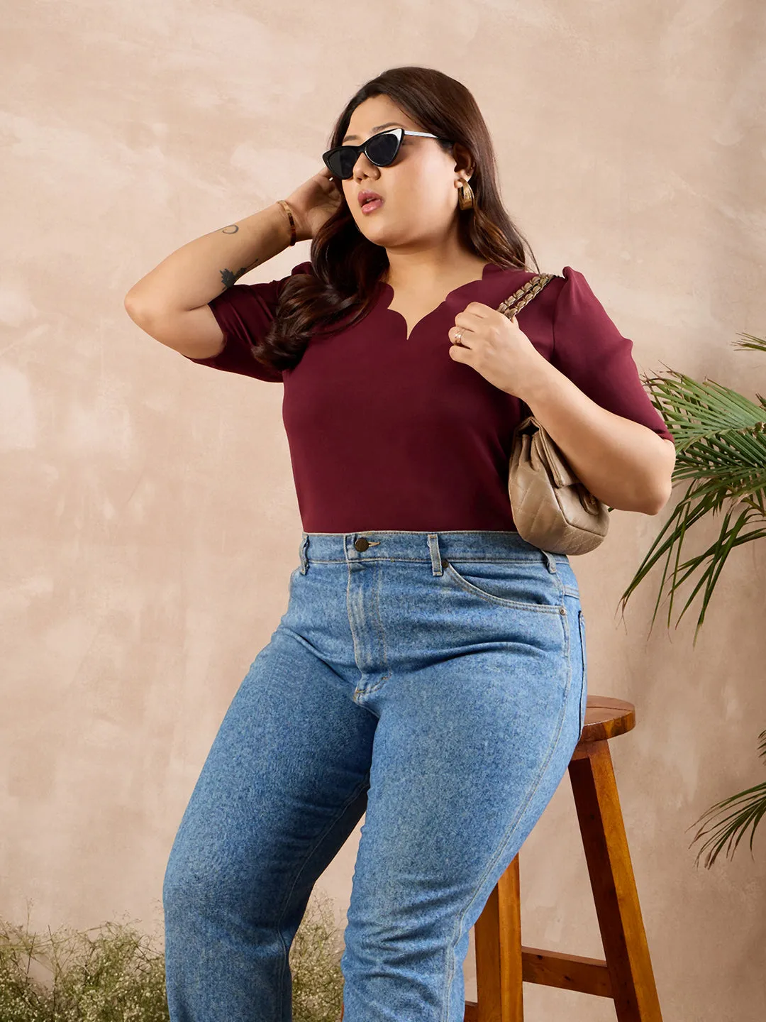 Berrylush Curve Women Solid Maroon V-Neck Puff Sleeves Scalloped Trim Straight Hem Regular Top