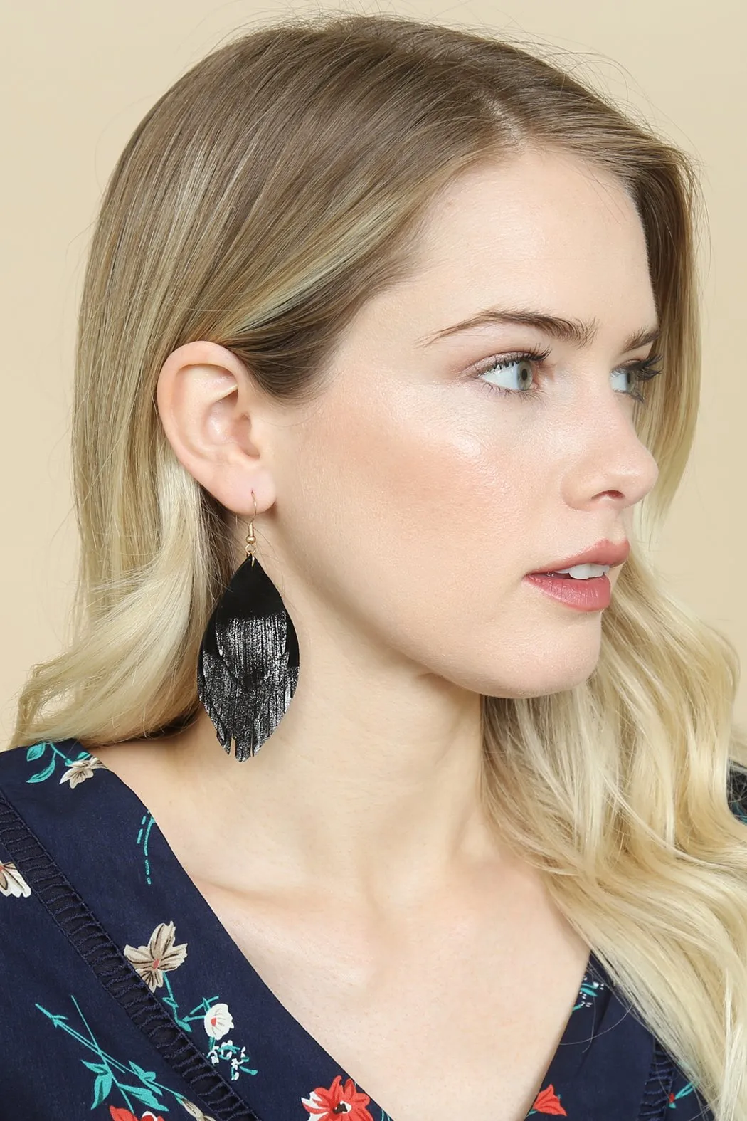 Hde2441 - Grunge Layered Fringe Leather Earrings