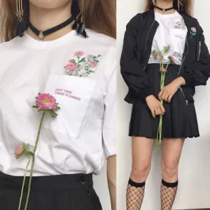 SOFT GRUNGE "Just take these flowers" pocket unisex Tee