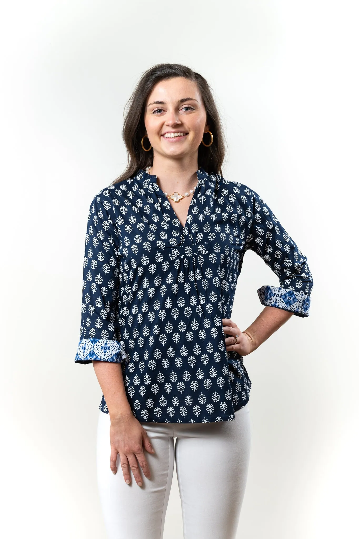 The Eloise Rayon Print Top in Navy and White Print